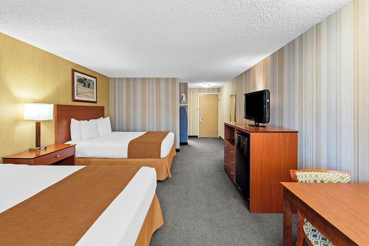 Best Western Cascadia Inn