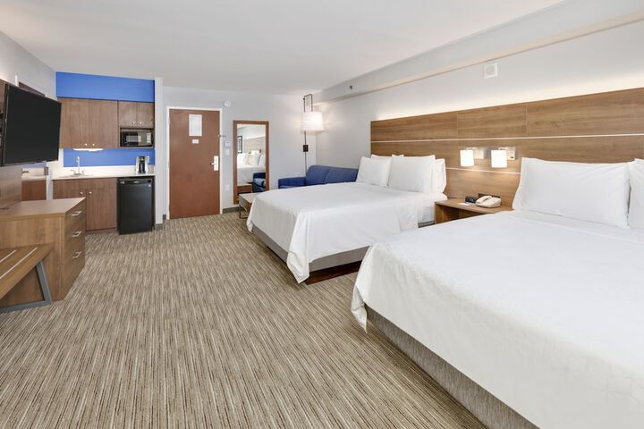 Room 21 of 42