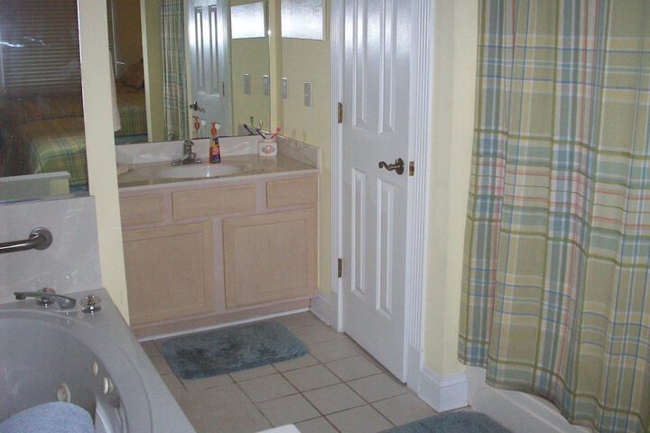 202 Colony II