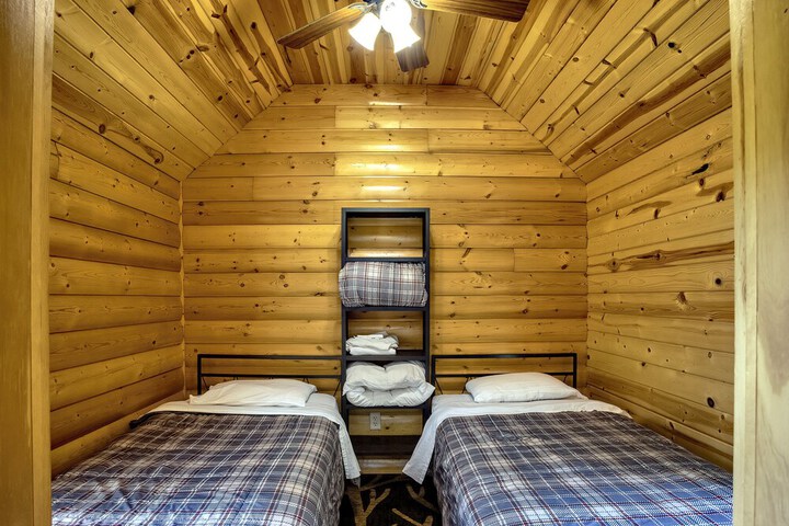 Big River Escape Riverside Cabins