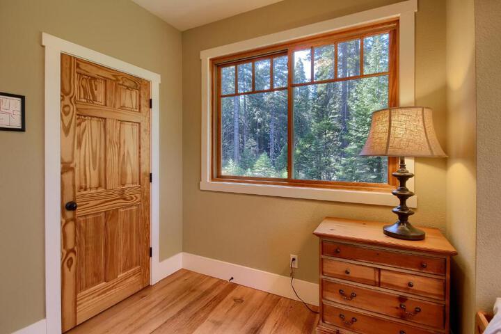 Aspen House in Fish Camp- 2 Miles from Yosemites South Entrance