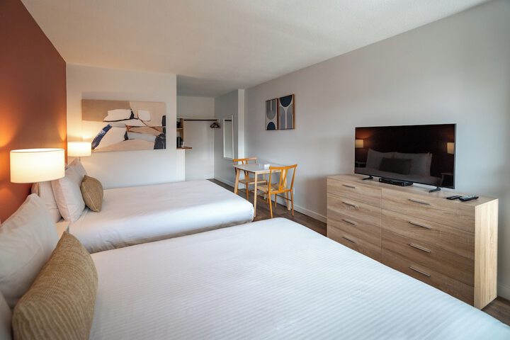 Okanagan Lakefront Resort