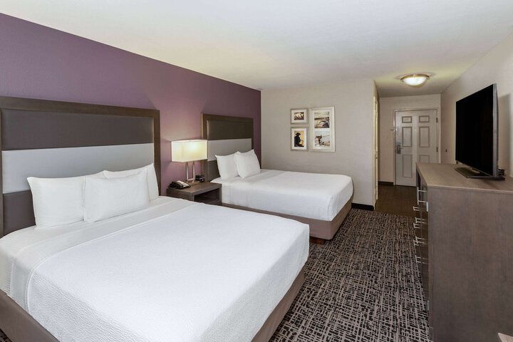 La Quinta Inn & Suites by Wyndham Rockwall