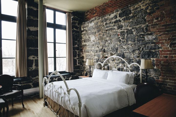 Room 43 of 86