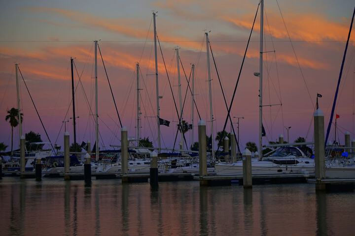 Holiday Inn Corpus Christi Downtown Marina by IHG