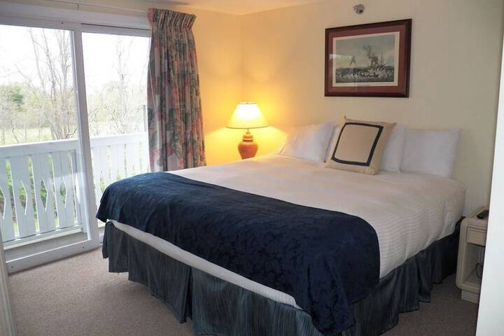 The Beach Rose Inn