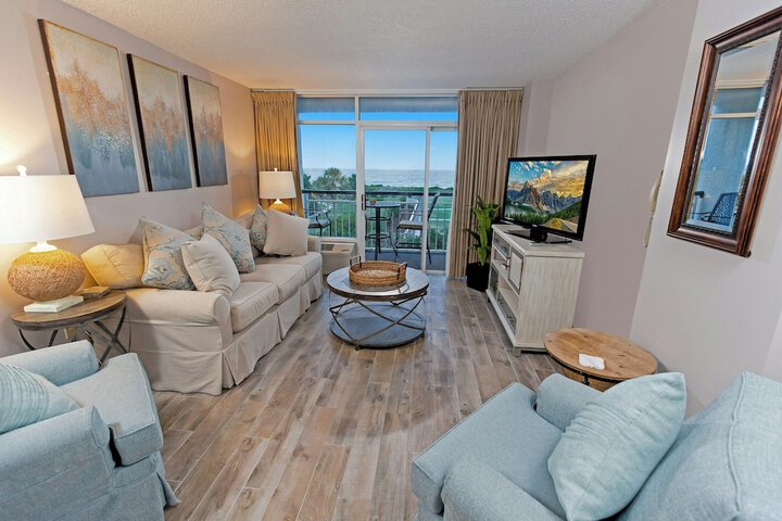 Litchfield Beach & Golf Resort