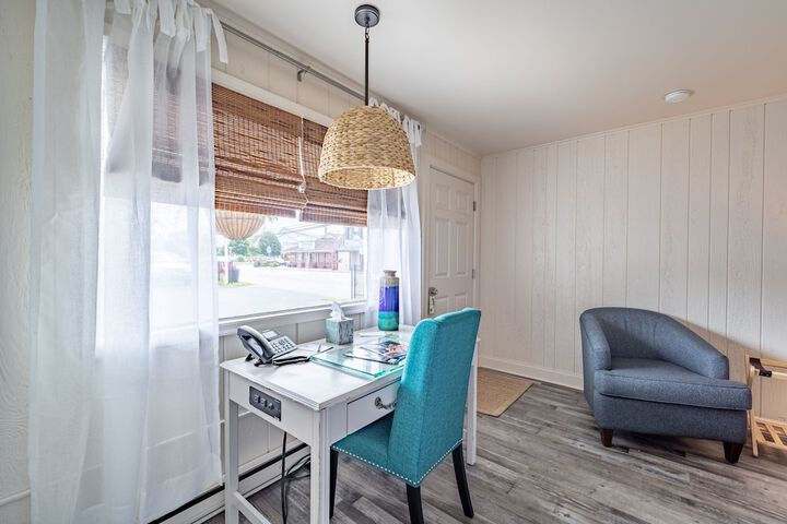 Ocean Glass Inn