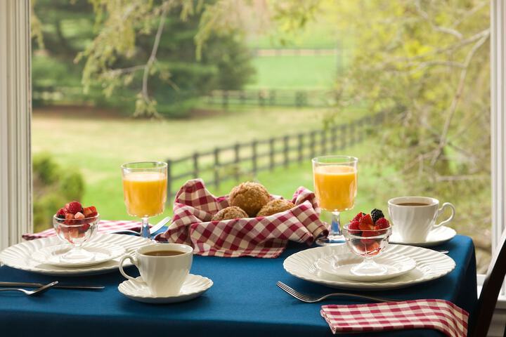 Breakfast/Coffee Service 47 of 50