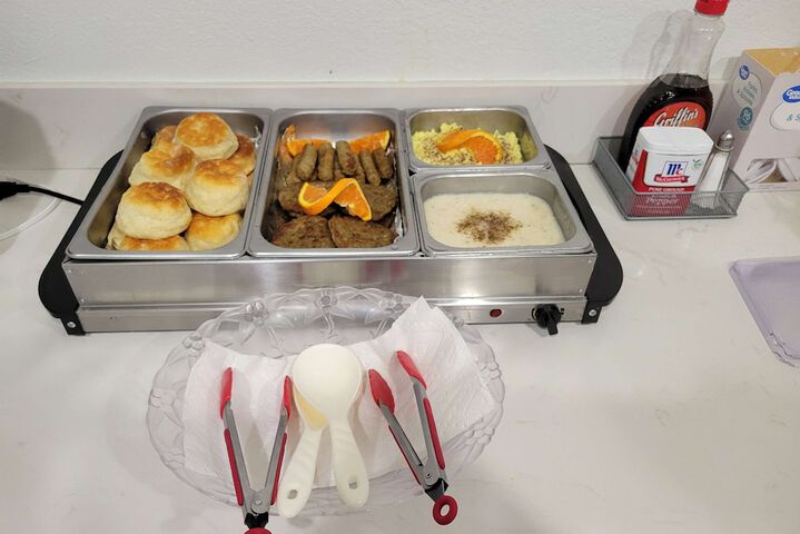 Breakfast/Coffee Service 20 of 26