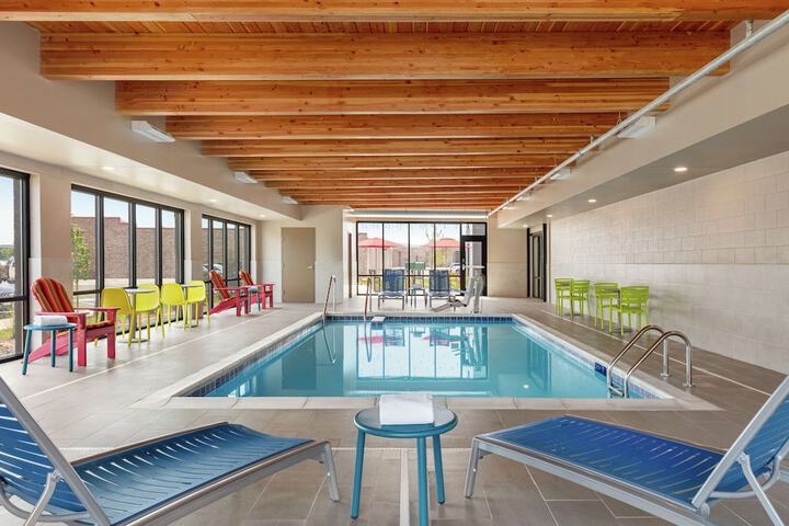 Pool 4 of 34