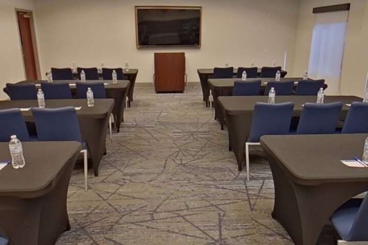 Holiday Inn Express & Suites Tuscaloosa-University by IHG