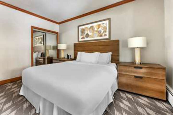 Room 95 of 168