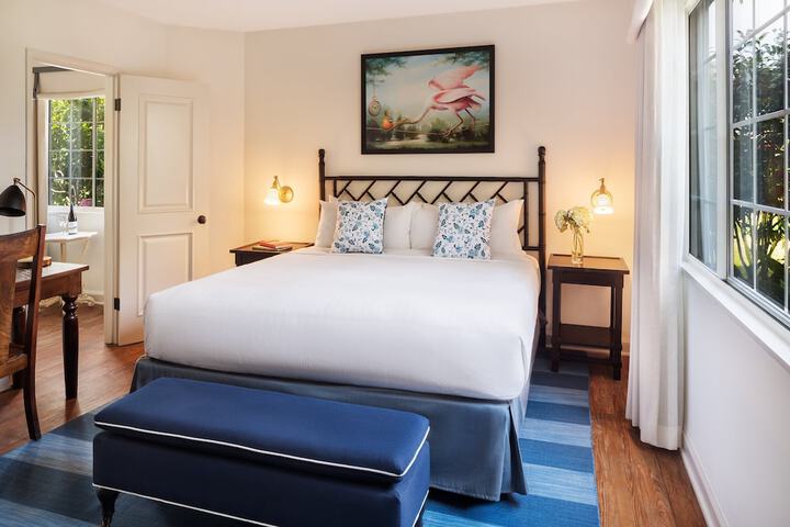 Room 20 of 38