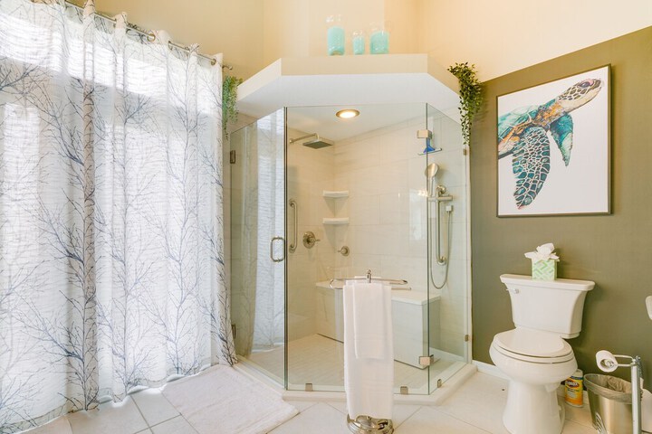 Sunny Home w / Pool & Lanai - Near Rainbow River!