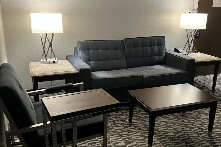 Room 20 of 49
