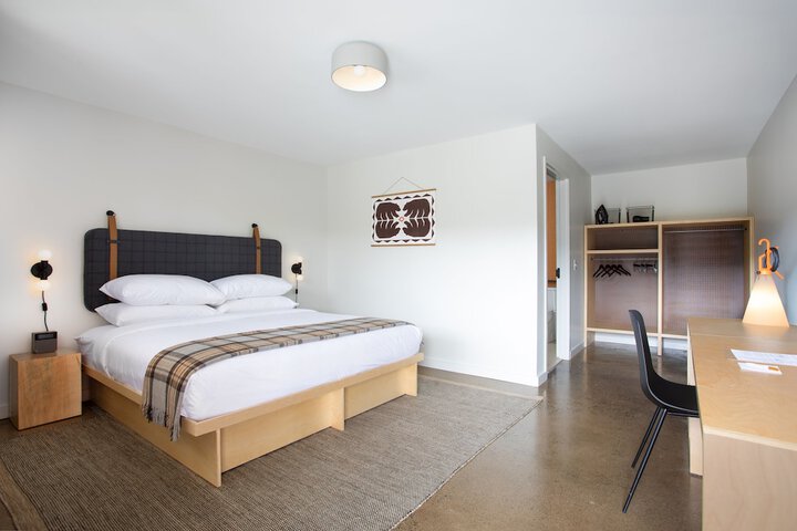 Rhodes Motor Lodge