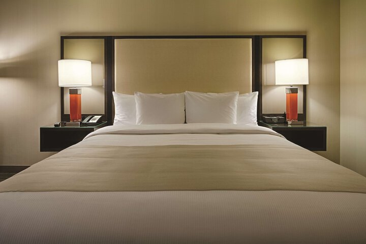 DoubleTree by Hilton Hotel Bristol Connecticut