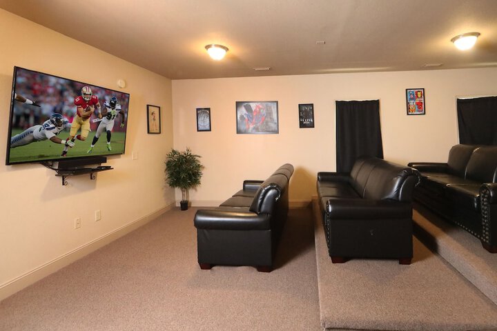 Room 44 of 94