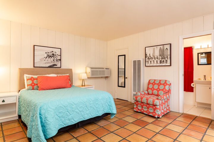 Room 53 of 149