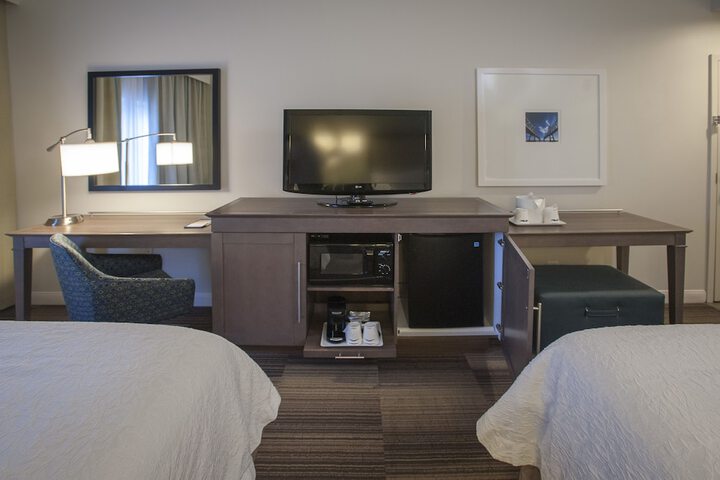 Room 25 of 63