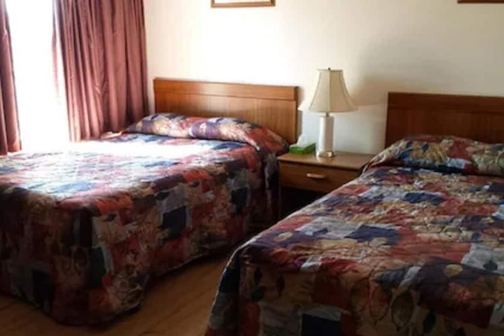 Room 32 of 45