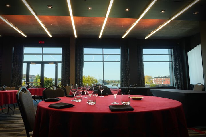 Grand Hotel Times Sherbrooke