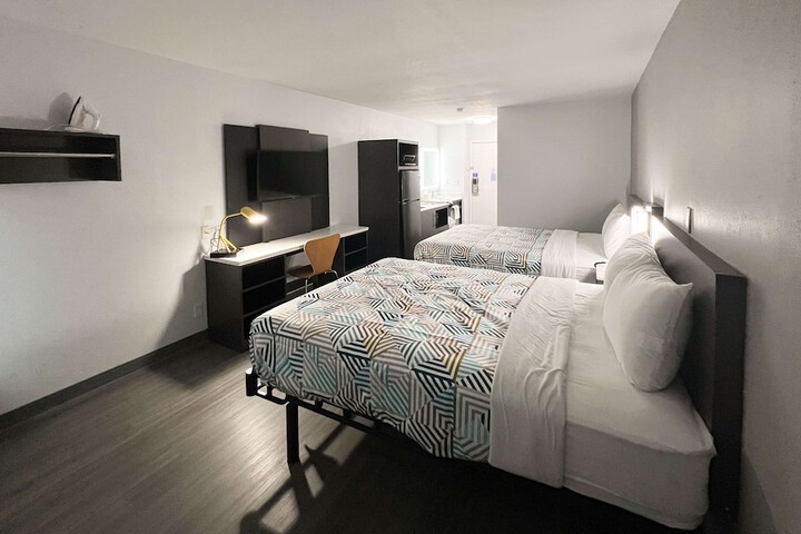 Room 36 of 44
