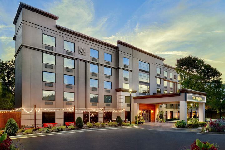 Hotel 2 of 85
