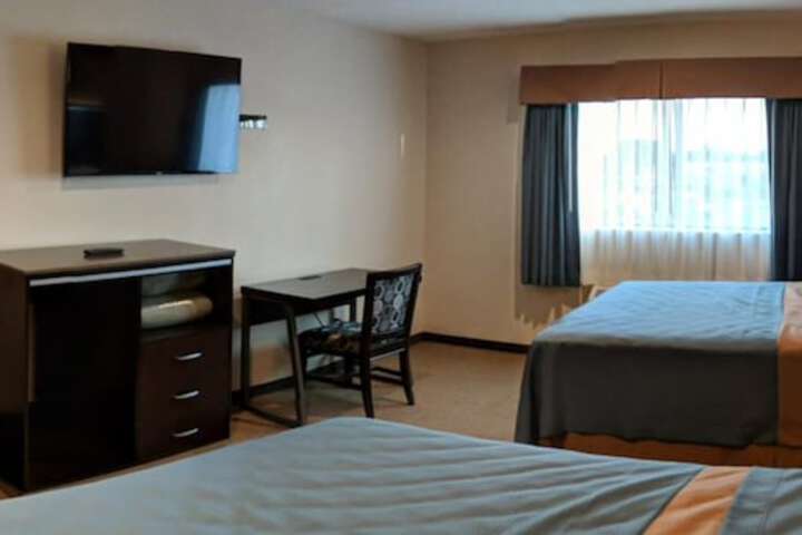 Room 20 of 32