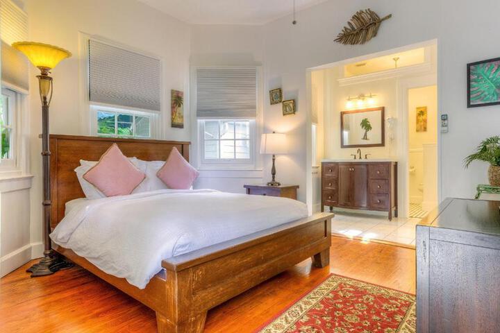 Key West Harbor Inn - Adults Only