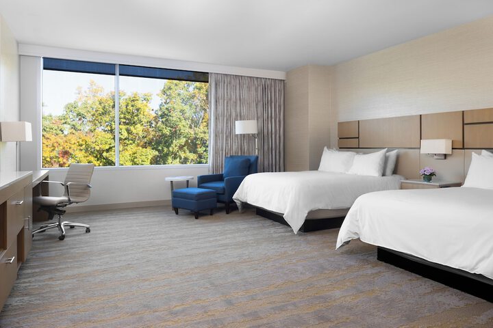 Room 40 of 61