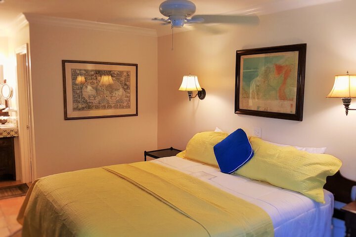Room 110 of 392