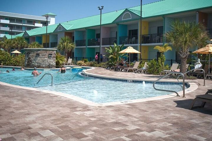 Pool 32 of 95