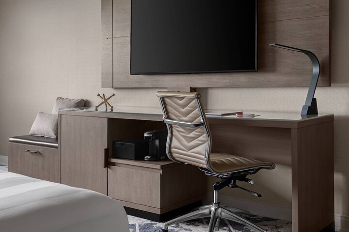 Room 41 of 104