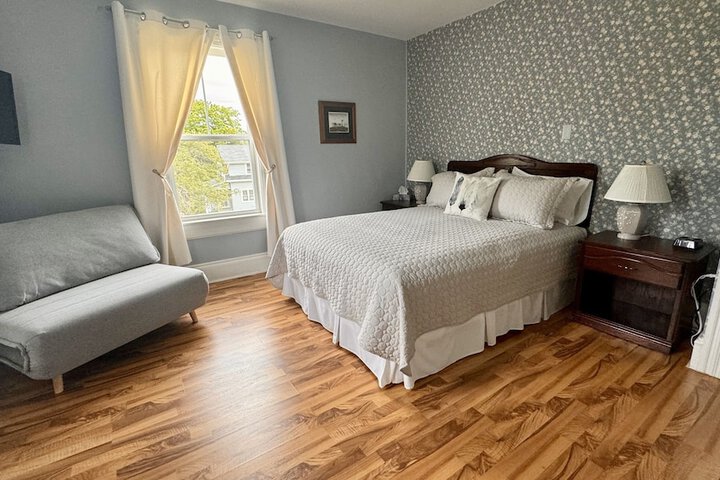 Room 38 of 56
