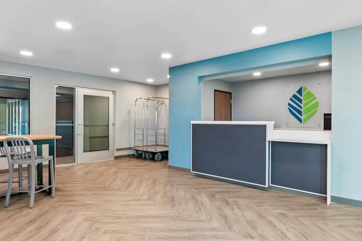 Woodspring Suites Rogers Bentonville