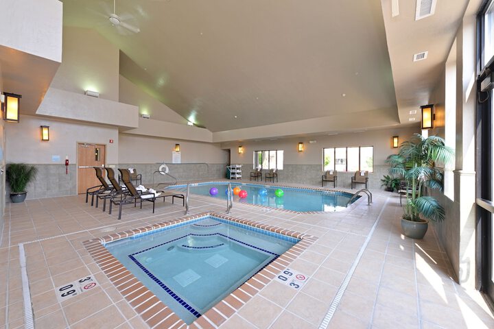 Pool 14 of 58