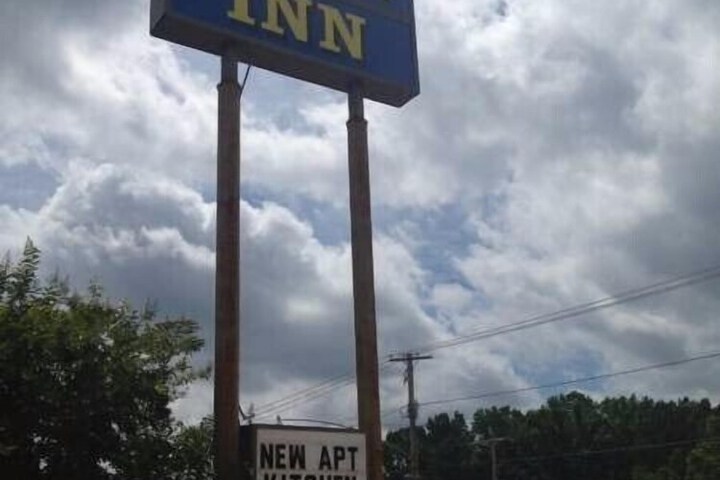 Budget Inn Magnolia