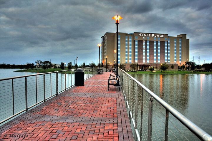 Hyatt Place Houston / Sugar Land
