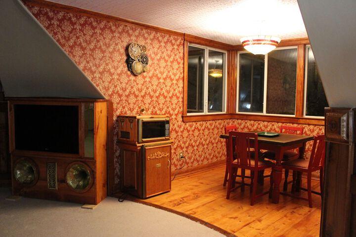 Room 35 of 54