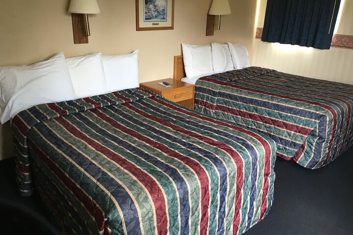 Room 18 of 46