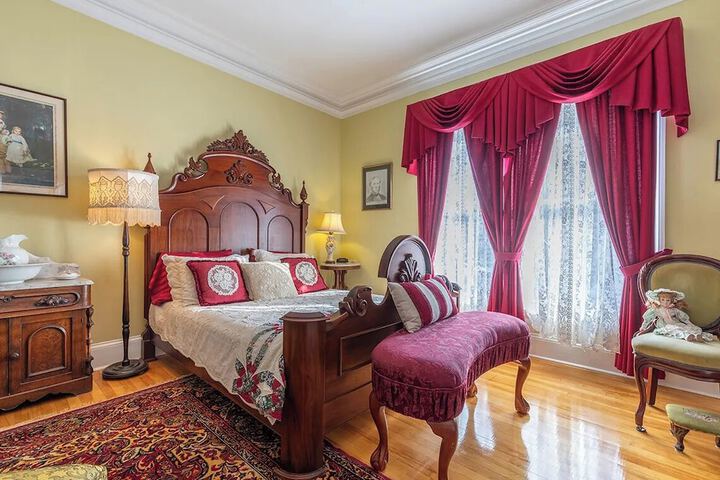 Room 40 of 55