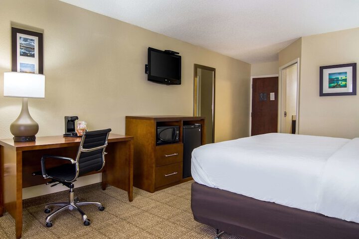 Room 22 of 29