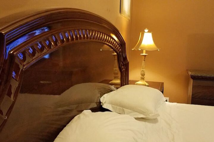 Room 21 of 31