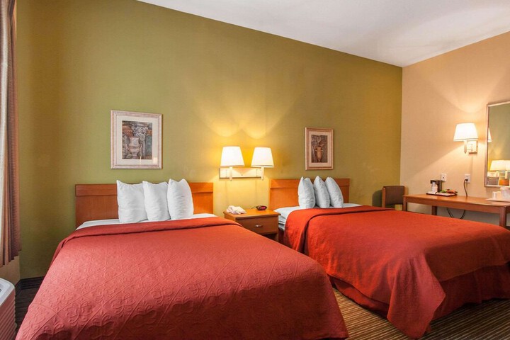 Quality Inn Joplin I-44