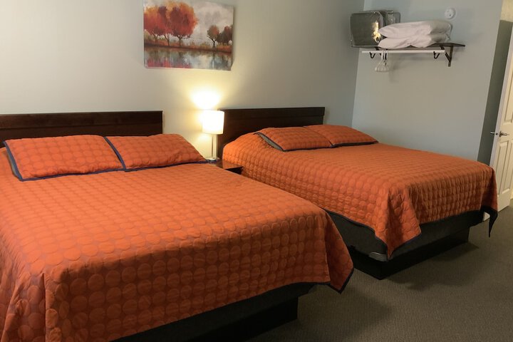 Room 184 of 259