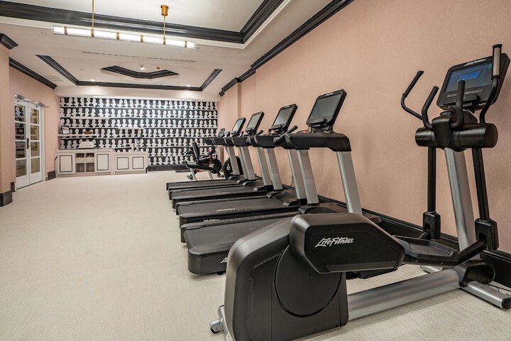 Health and Fitness 206 of 212