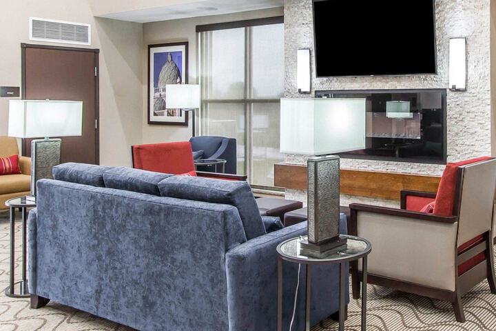 Hotel Interior 5 of 47
