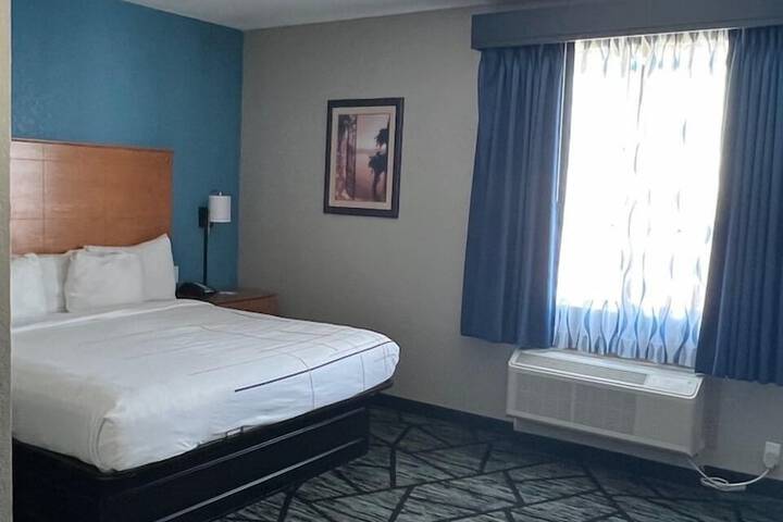 Room 31 of 53